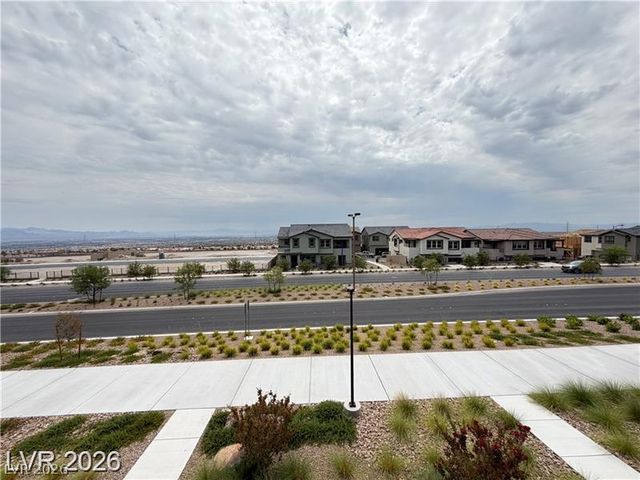 1741 North Desert Foothills Drive, Las Vegas, NV 89138