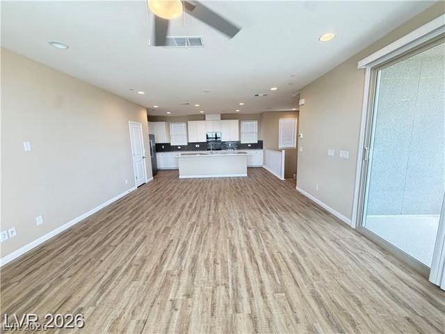 1741 North Desert Foothills Drive, Las Vegas, NV 89138