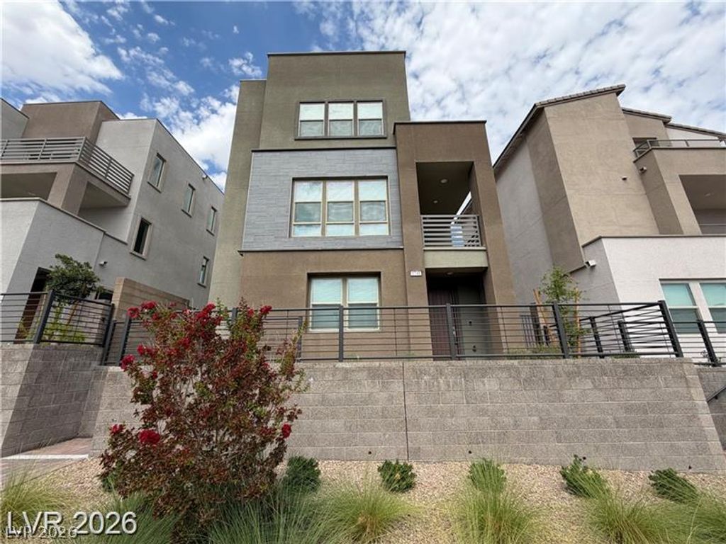 1741 North Desert Foothills Drive, Las Vegas, NV 89138