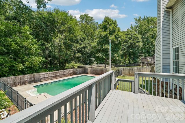 12119 Meadow Post Lane, Charlotte, NC 28269