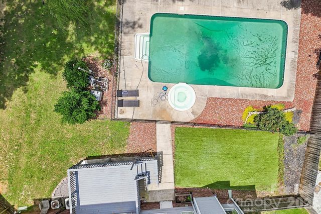 12119 Meadow Post Lane, Charlotte, NC 28269