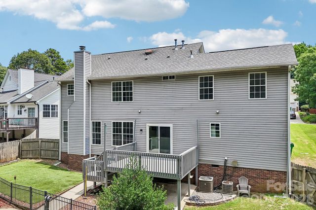 12119 Meadow Post Lane, Charlotte, NC 28269