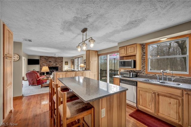 13160 Stoney Springs Drive, Chardon, OH 44024