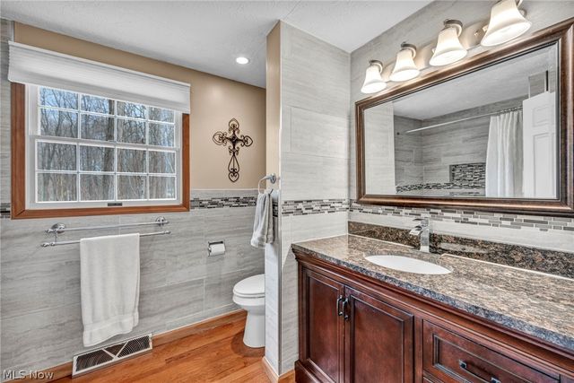 13160 Stoney Springs Drive, Chardon, OH 44024