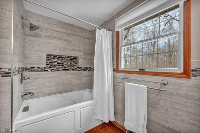 13160 Stoney Springs Drive, Chardon, OH 44024