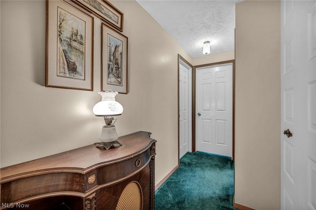 13160 Stoney Springs Drive, Chardon, OH 44024