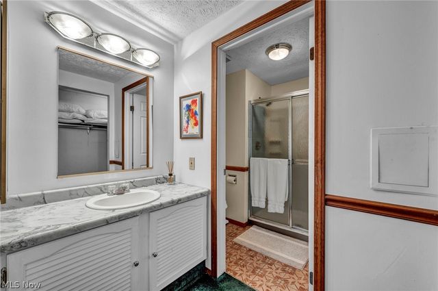13160 Stoney Springs Drive, Chardon, OH 44024