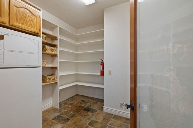 22987 Lazy Z Ln, Sonora, CA 95370