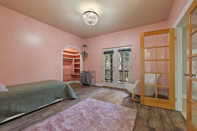 22987 Lazy Z Ln, Sonora, CA 95370