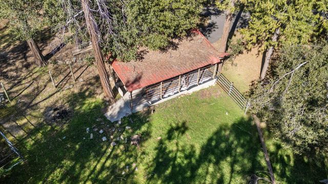 22987 Lazy Z Ln, Sonora, CA 95370