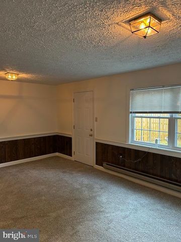 1752 SPRINGFIELD LN, Frederick, MD 21701