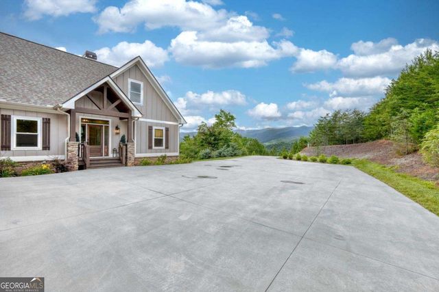 2368 Haven Heights Road, Hiawassee, GA 30546