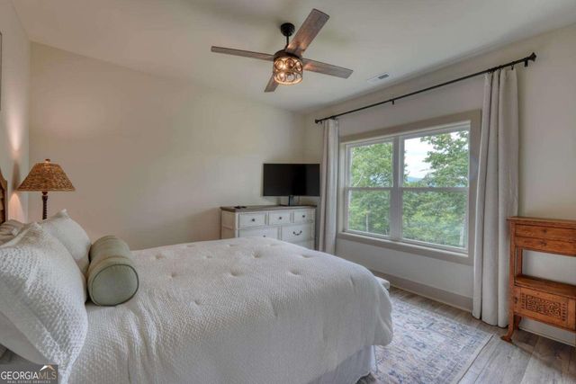 2368 Haven Heights Road, Hiawassee, GA 30546