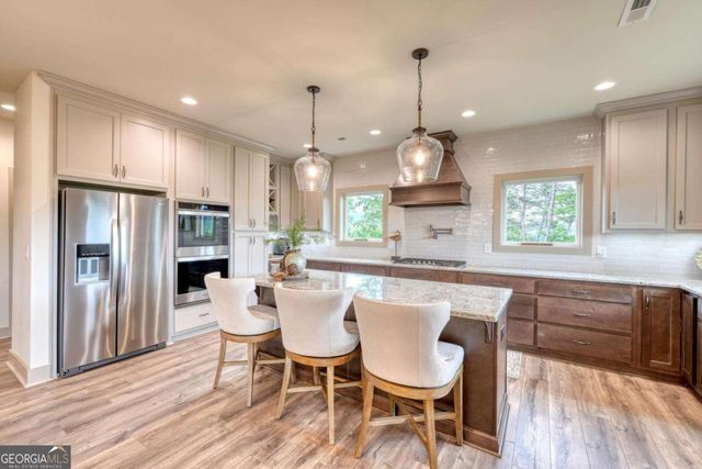 2368 Haven Heights Road, Hiawassee, GA 30546