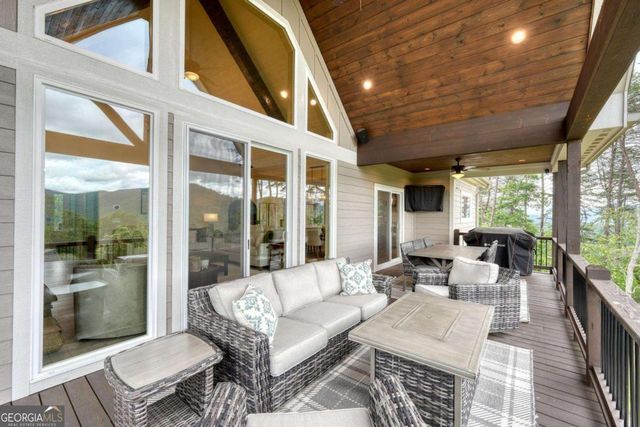 2368 Haven Heights Road, Hiawassee, GA 30546