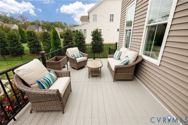11913 Helmway Ct, Chester, VA 23836
