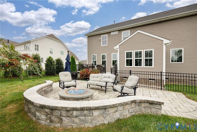 11913 Helmway Ct, Chester, VA 23836
