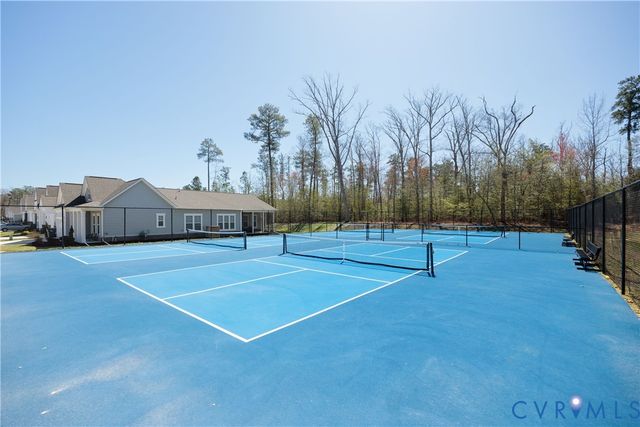 11913 Helmway Ct, Chester, VA 23836