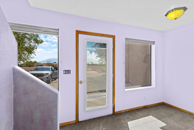 10709 Cielo Vista Del Norte, Corrales, NM 87048