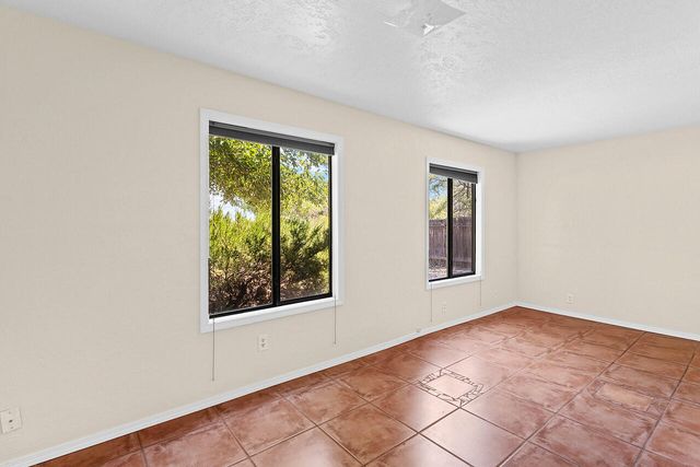 10709 Cielo Vista Del Norte, Corrales, NM 87048
