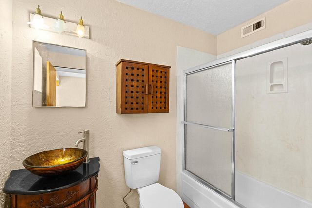 10709 Cielo Vista Del Norte, Corrales, NM 87048