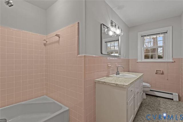 10505 Thames Dr, Henrico, VA 23238