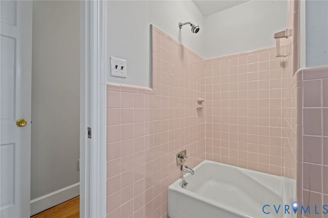 10505 Thames Dr, Henrico, VA 23238