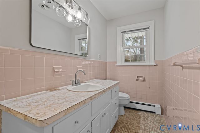 10505 Thames Dr, Henrico, VA 23238