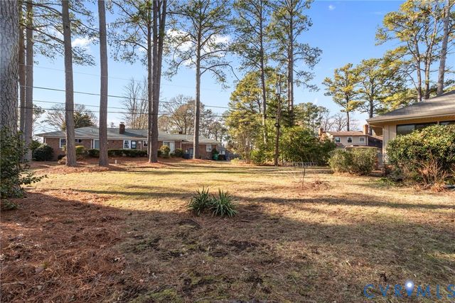 10505 Thames Dr, Henrico, VA 23238