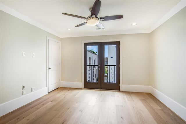 5505 Rose Street, Houston, TX 77007