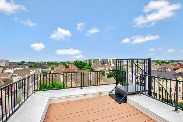 5505 Rose Street, Houston, TX 77007