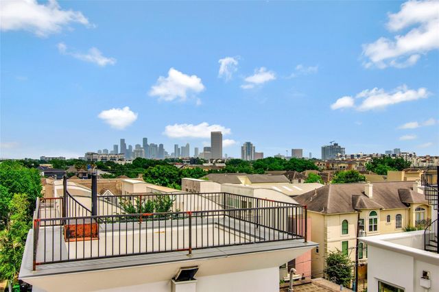 5505 Rose Street, Houston, TX 77007