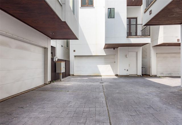 5505 Rose Street, Houston, TX 77007