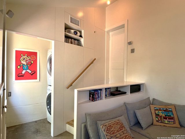 401 Shook, San Antonio, TX 78212