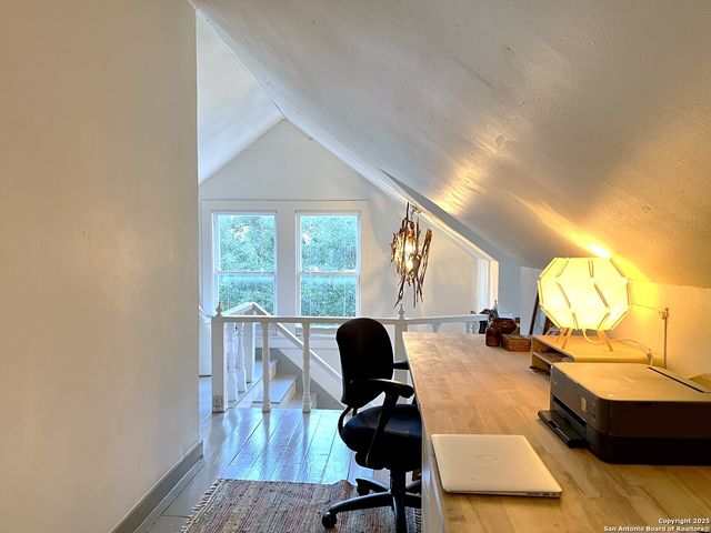 401 Shook, San Antonio, TX 78212