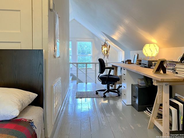 401 Shook, San Antonio, TX 78212