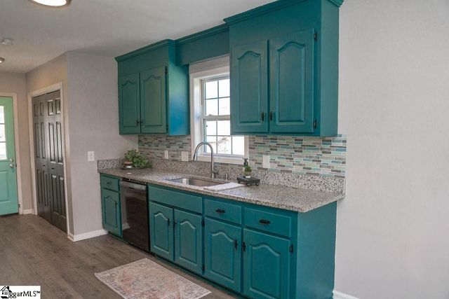 137 Sky View Circle, Liberty, SC 29657