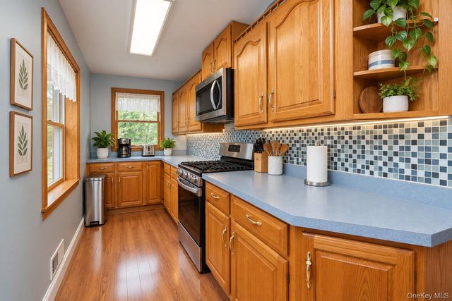 230 Lindenwood Road, Staten Island, NY 10308