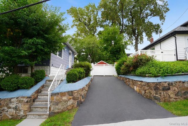 230 Lindenwood Road, Staten Island, NY 10308