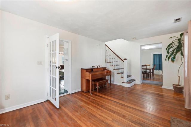 14 Connor PL, Portsmouth, VA 23702