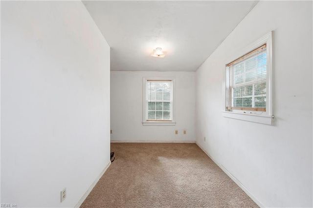 14 Connor PL, Portsmouth, VA 23702