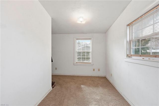 14 Connor PL, Portsmouth, VA 23702