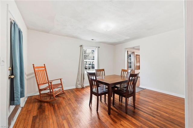 14 Connor PL, Portsmouth, VA 23702