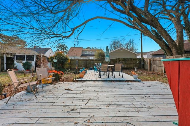 14 Connor PL, Portsmouth, VA 23702