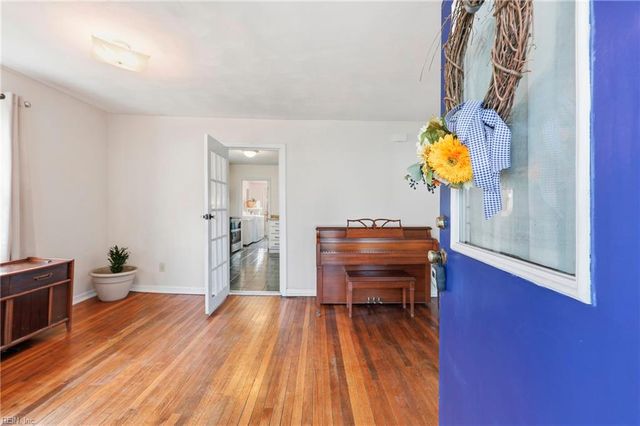 14 Connor PL, Portsmouth, VA 23702