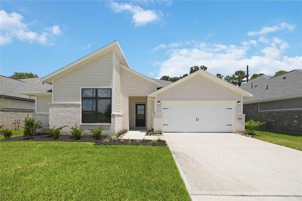 2834 River Juniper Lane, Crosby, TX 77532