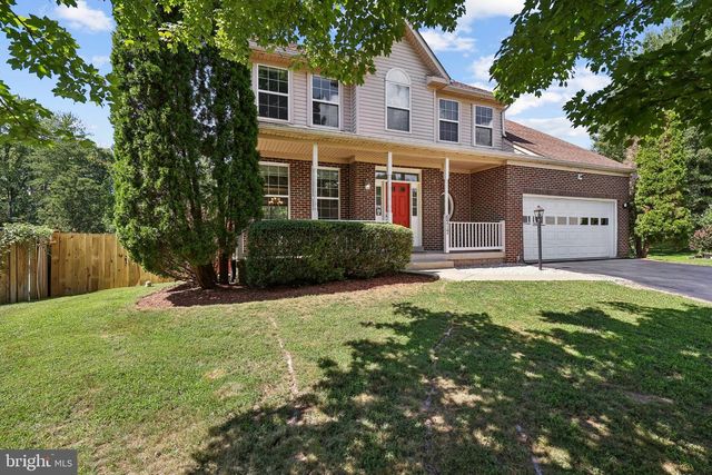 6217 OAKLAND DR, Woodbridge, VA 22193
