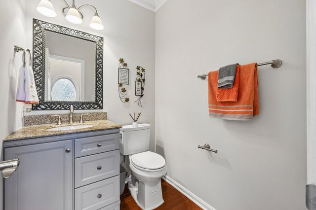 6217 OAKLAND DR, Woodbridge, VA 22193