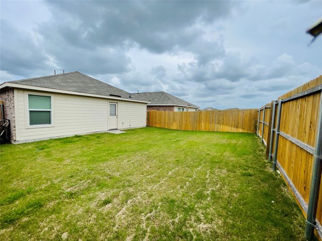 1405 Merlin Bluff Street, Forney, TX 75126