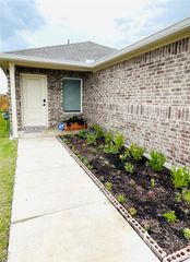 1405 Merlin Bluff Street, Forney, TX 75126